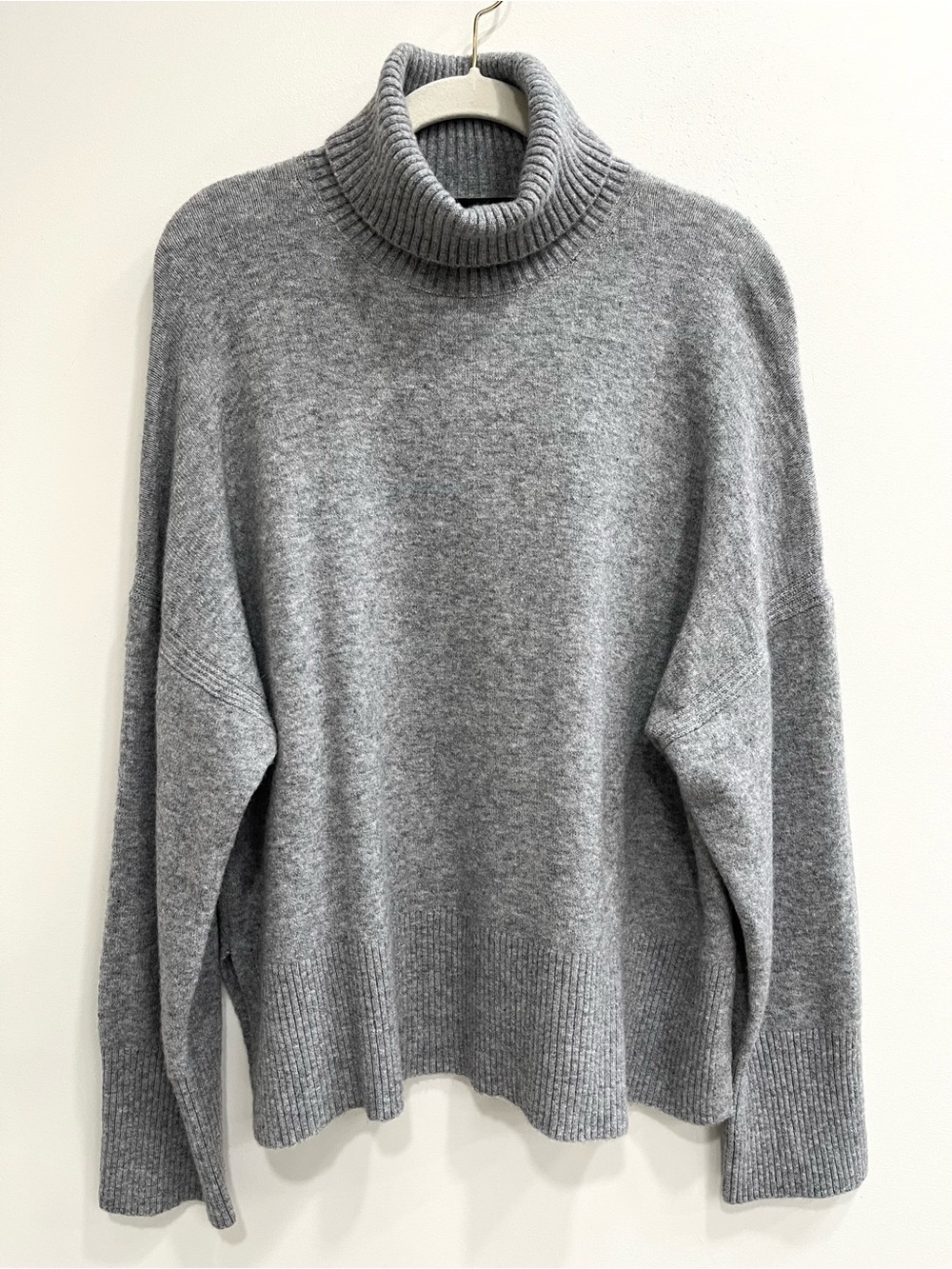 J.Crew Turtleneck Sweater in Super Soft Yarn in Heather Graphite Grey Size XL